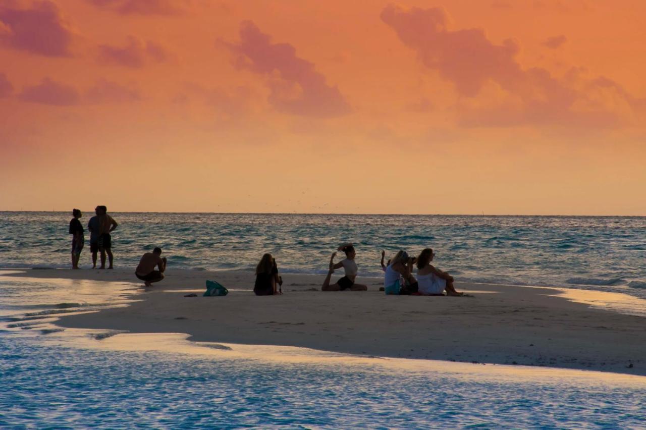Empyrean Stay, Maldives Thulusdhoo Buitenkant foto